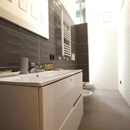 Tutta Luxury 3br House רומא